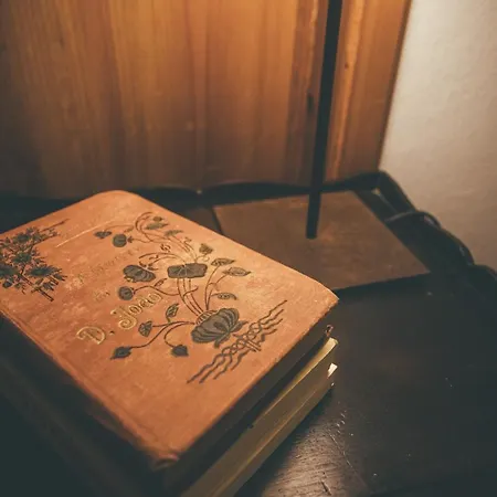 Bayview House Apartment *